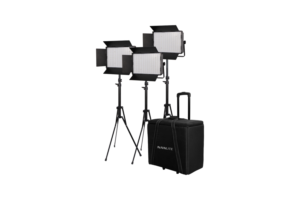 Kit Nanlite 3 light kit 900DSA w/Trolley Case &amp;amp; Light Stand