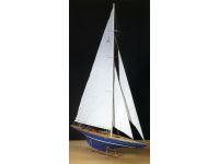 AMATI Endeavour plachetnice 1934 1:35 kit