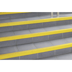 COBA Europe GRP070004N Podlahová krytina COBAGRIP® Stair Nosing žlutá 1 m x 55 mm x 5 mm  1 ks